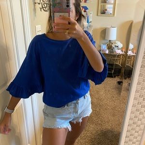 Blue ruffle sleeve crop tee